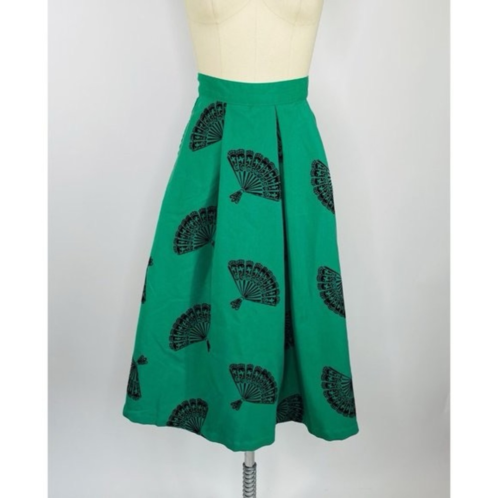 A-Line high waisted midi skirts with pockets